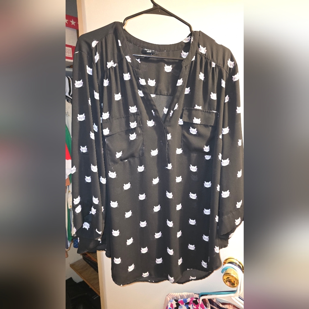 Torrid Black Blouse with White Cat Design